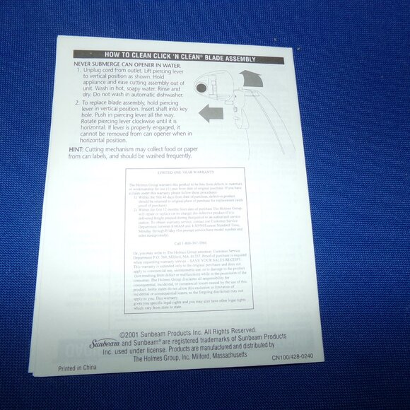 Sunbeam Electric Can Opener Owner's Guide Leaflet Model CN100 - Dated 2001 - Picture 2 of 4